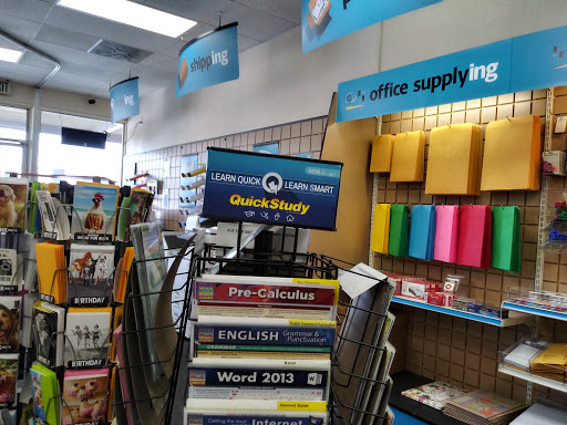 The UPS Store, 20885 Redwood Rd, Castro Valley, CA 94546, USA, 