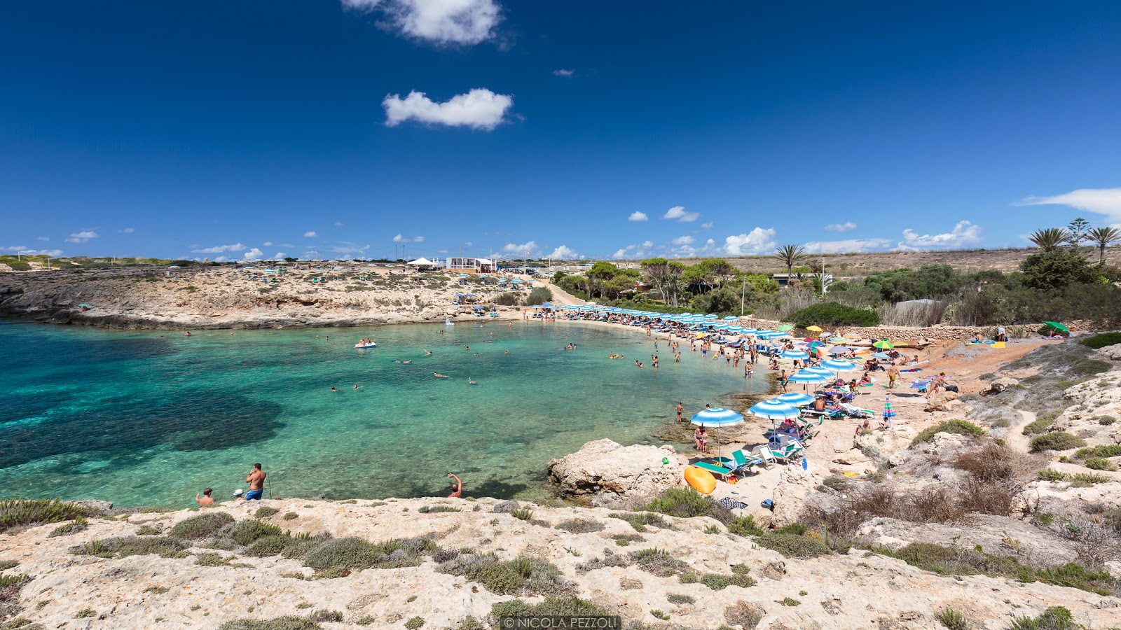 Photo de Cala Francese avec un niveau de propreté de très propre