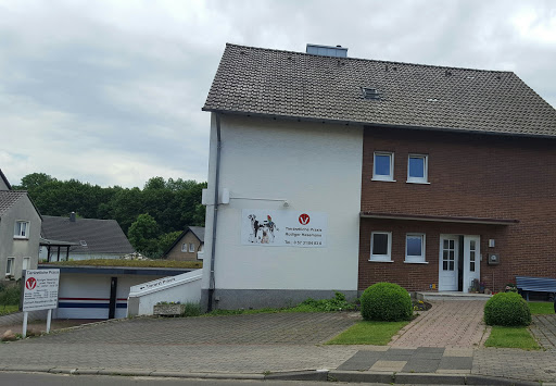 Tierarztpraxis Rüdiger Hesemann unter Löhne, 