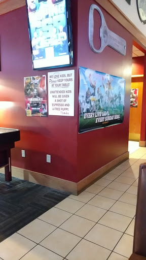 Sports Bar «Brass Rail Sports Bar, Restaurant & Pool Hall», reviews and photos, 4940 NE 81st St, Kansas City, MO 64119, USA