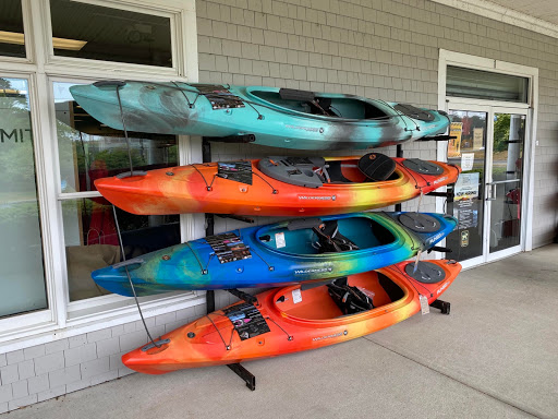 Outdoor Sports Store «Eastern Mountain Sports», reviews and photos, 1513 Iyannough Rd, Hyannis, MA 02601, USA