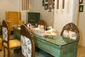 TEN Nails & Beauty Salon image