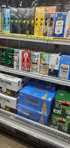 Shopping Mall «Woodmoor Shopping Center», reviews and photos, 10115 Colesville Rd, Silver Spring, MD 20901, USA