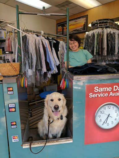 Dry Cleaner «Capitol Hill Cleaning Emporium», reviews and photos, 1101 East Capitol St SE, Washington, DC 20003, USA