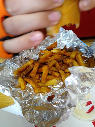 Comments and reviews of Five Guys Oxford