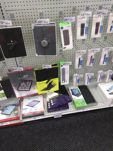 Office Supply Store «Staples», reviews and photos, 111 Middlesex Turnpike, Burlington, MA 01803, USA