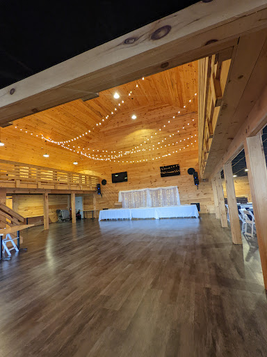 Wedding Venue «Sunset Ridge Barn», reviews and photos, 4831 Lisbon St, Prole, IA 50229, USA