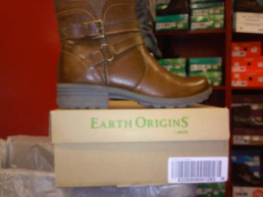 Shoe Store «Shoe Station», reviews and photos, 8041 Eastchase Pkwy, Montgomery, AL 36117, USA