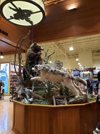 Outdoor Sports Store «Field & Stream», reviews and photos, 1510 Polaris Pkwy B, Columbus, OH 43240, USA