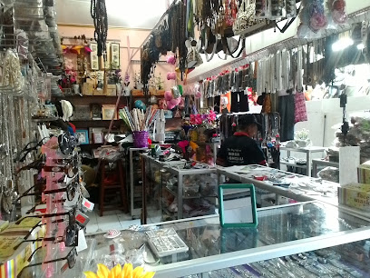 Febri Accessories