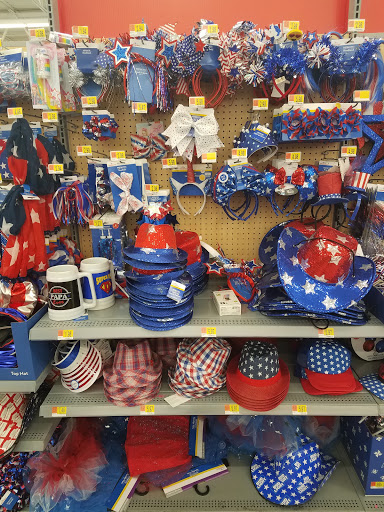 Department Store «Walmart Supercenter», reviews and photos, 2001 W Maple Rd, Troy, MI 48084, USA