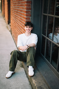 Mike Fiechtner Photography - Photo 7 - Car repair in , Renton