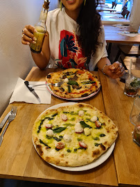 Pizza du Restaurant italien AMORE da Francesca - restaurant pizzeria à Paris - n°4