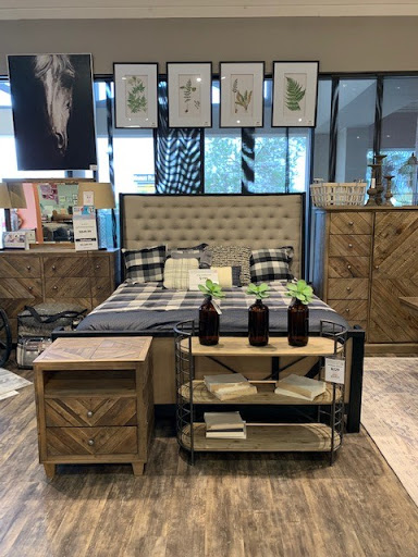 Furniture Store «Ashley Furniture HomeStore», reviews and photos, 651 Interstate 35 Business Loop, New Braunfels, TX 78130, USA