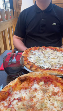 Pizza du Restaurant italien La Delizia à Arpajon - n°5