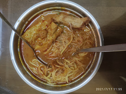 Novie Curry Noodles