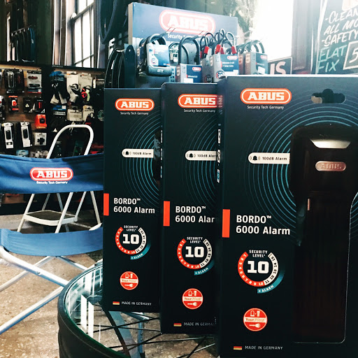 Bicycle Store «Lowertown Bike Shop», reviews and photos, 214 4th St E #160, St Paul, MN 55101, USA