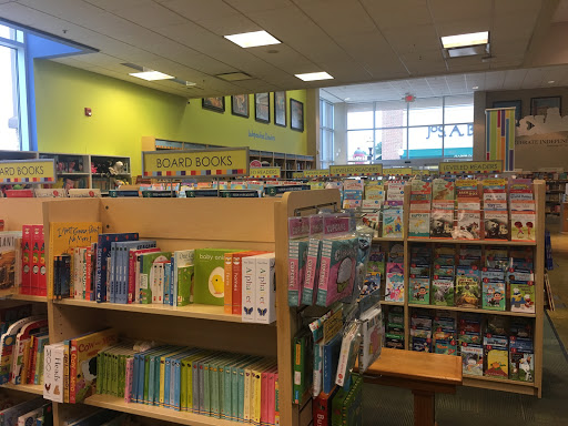 Book Store «Joseph Beth Booksellers», reviews and photos, 2785 Dixie Hwy, Crestview Hills, KY 41017, USA