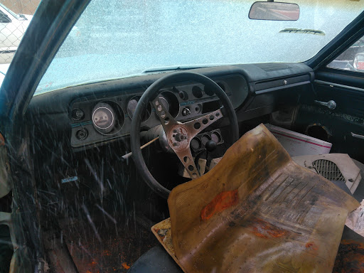 Auto Body Shop «Venus Automotive Body Shop», reviews and photos, 1915 E Truman Rd, Kansas City, MO 64127, USA