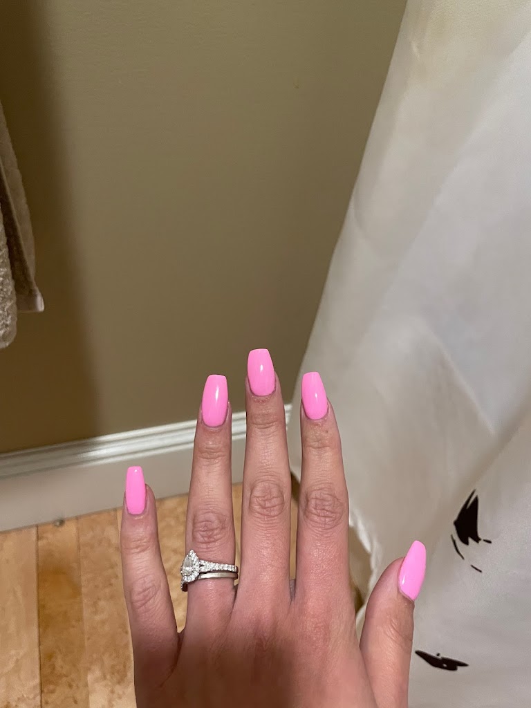 Kim Nail & Spa 21629