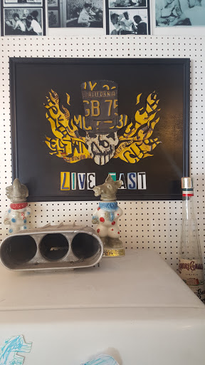 Barber Shop «Gearhead Barbershop and Social Club», reviews and photos, 221 Normal Ave G, Chico, CA 95928, USA