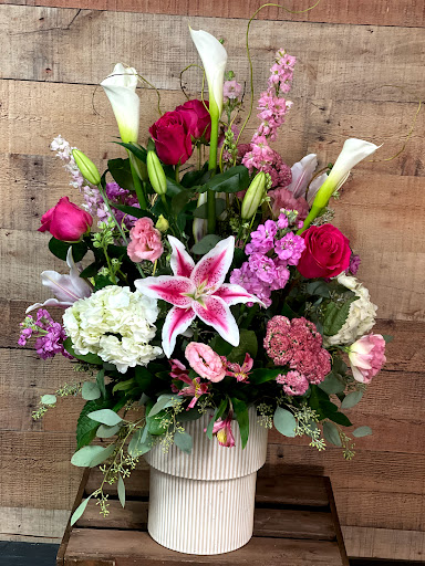 Florist «City of Flowers», reviews and photos, 215 Moffett Blvd, Mountain View, CA 94043, USA