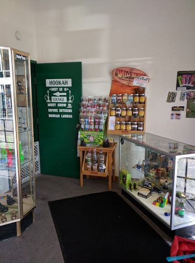 Tobacco Shop «Superior Smokes», reviews and photos, 628 Leona St, Elyria, OH 44035, USA