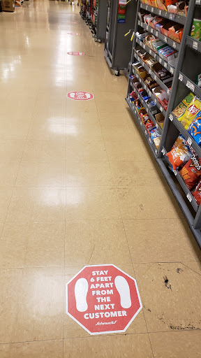 Grocery Store «Schnucks», reviews and photos, 4500 W Lloyd Expy, Evansville, IN 47712, USA
