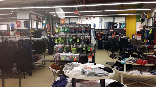 Clothing Store «Old Navy», reviews and photos, 60 Wynnewood Rd, Wynnewood, PA 19096, USA