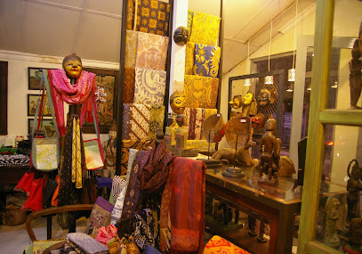 Dewi Tara Antique Shop
