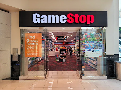 GameStop, 9301 Tampa Ave, Northridge, CA 91324, USA, 