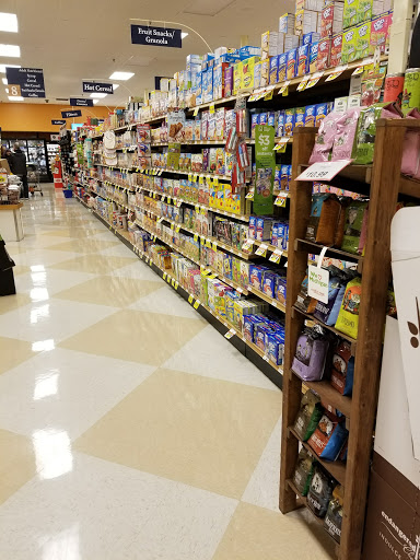 Grocery Store «Family Fare Supermarket», reviews and photos, 1415 Fulton St E, Grand Rapids, MI 49503, USA