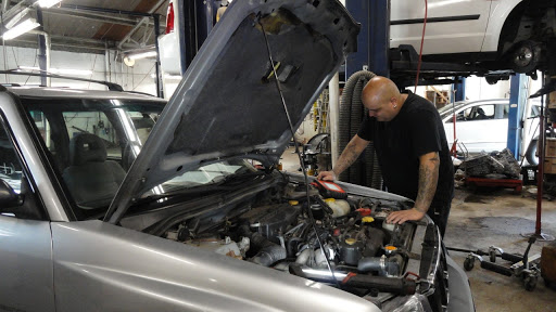 Auto Repair Shop «Stop & Go Transmissions & Auto Center», reviews and photos, 947 State St, Bridgeport, CT 06605, USA