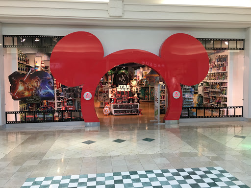 Disney Store, 7600 Kingston Pike, Knoxville, TN 37919, USA, 