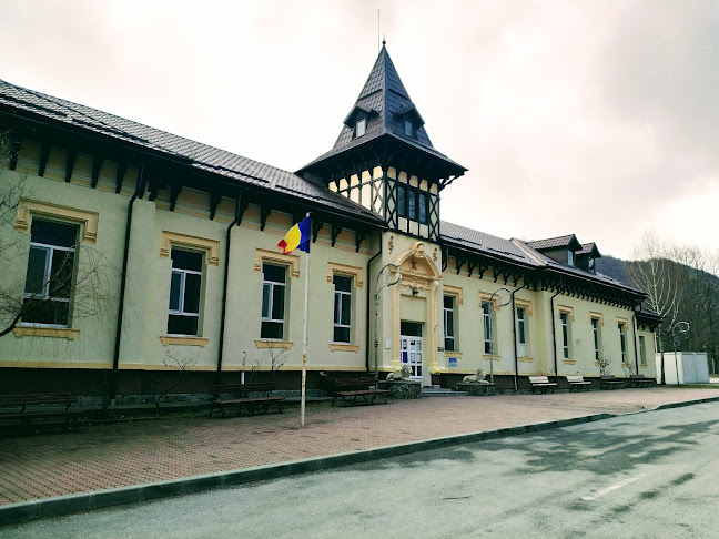 Strada Spitalului 2, Sinaia 106100, România