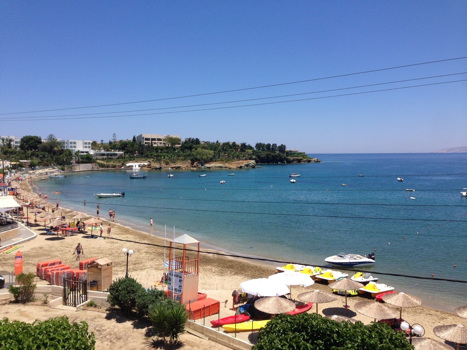 Paralia Agia Pelagia'in fotoğrafı geniş ile birlikte