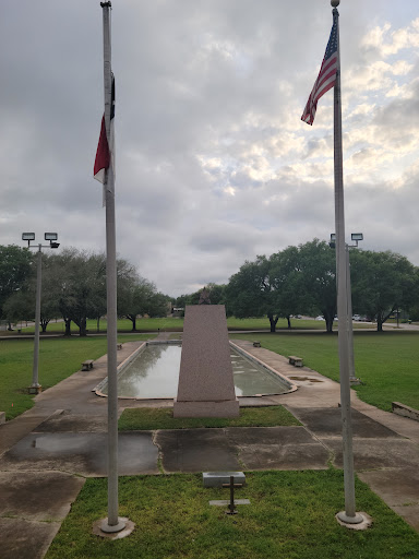 Museum «Gonzales Memorial Museum», reviews and photos