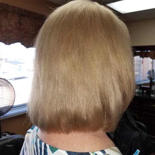 Beauty Salon «Kolour Hair Design Eco Salon», reviews and photos, 19555 E Parker Square Dr # 205, Parker, CO 80134, USA