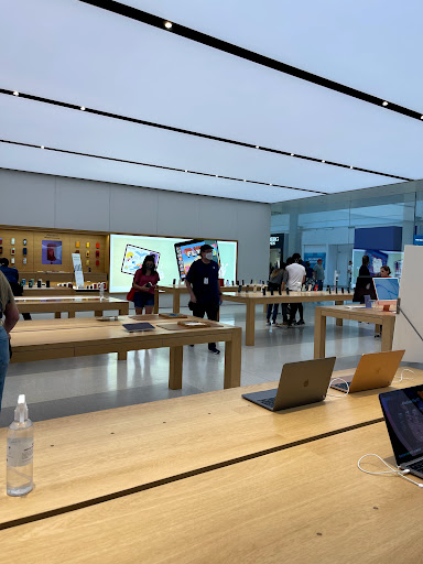 Computer Store «Apple Mall of America», reviews and photos, 132 South Avenue, Bloomington, MN 55425, USA