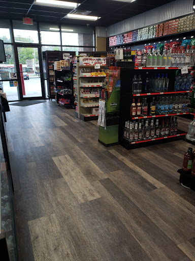 Tobacco Shop «Smokers Outlet», reviews and photos, 1446 E Kearney St, Springfield, MO 65803, USA