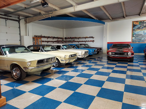 Car Dealer «A&E Classic Cars», reviews and photos, 6401 S Interstate Hwy 35, New Braunfels, TX 78132, USA