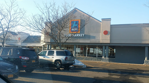 Aldi, 367 Sunrise Hwy North Service Rd, Patchogue, NY 11772, USA, 