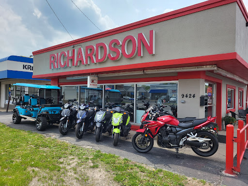 Car Dealer «Richardson Sales Service and Powersports», reviews and photos, 9110 Indianapolis Blvd, Highland, IN 46322, USA