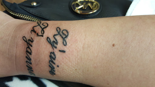 Mystical Illusions, 566 Lindley St, Bridgeport, CT 06606, USA, 