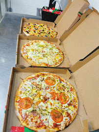 Plats et boissons du Pizzeria Bon App Pizza à Mantes-la-Jolie - n°5