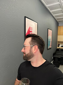 Hollywood Hair & Nail Salon - Photo 4 - Car repair in Houston, TX, Houston