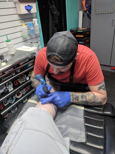 Explore heart tattoo ideas for females, creative tattoo ideas in Syracuse, available at Oculus Tattoo Lounge