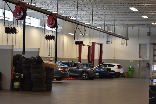 Toyota Dealer «Rivergate Toyota», reviews and photos, 1520 Gallatin Pike N, Madison, TN 37115, USA