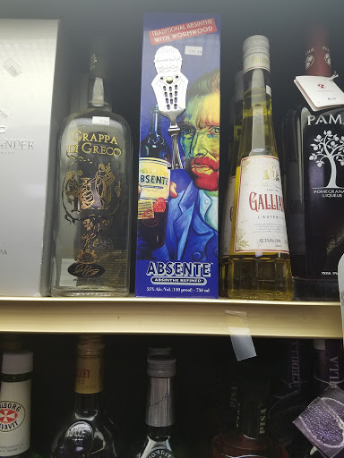 Liquor Store «J & B Liquor Inc», reviews and photos, 2352 Route 206, Southampton Township, NJ 08088, USA