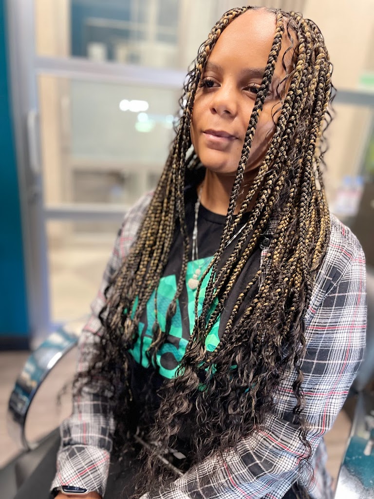 Crowned Muse 60067